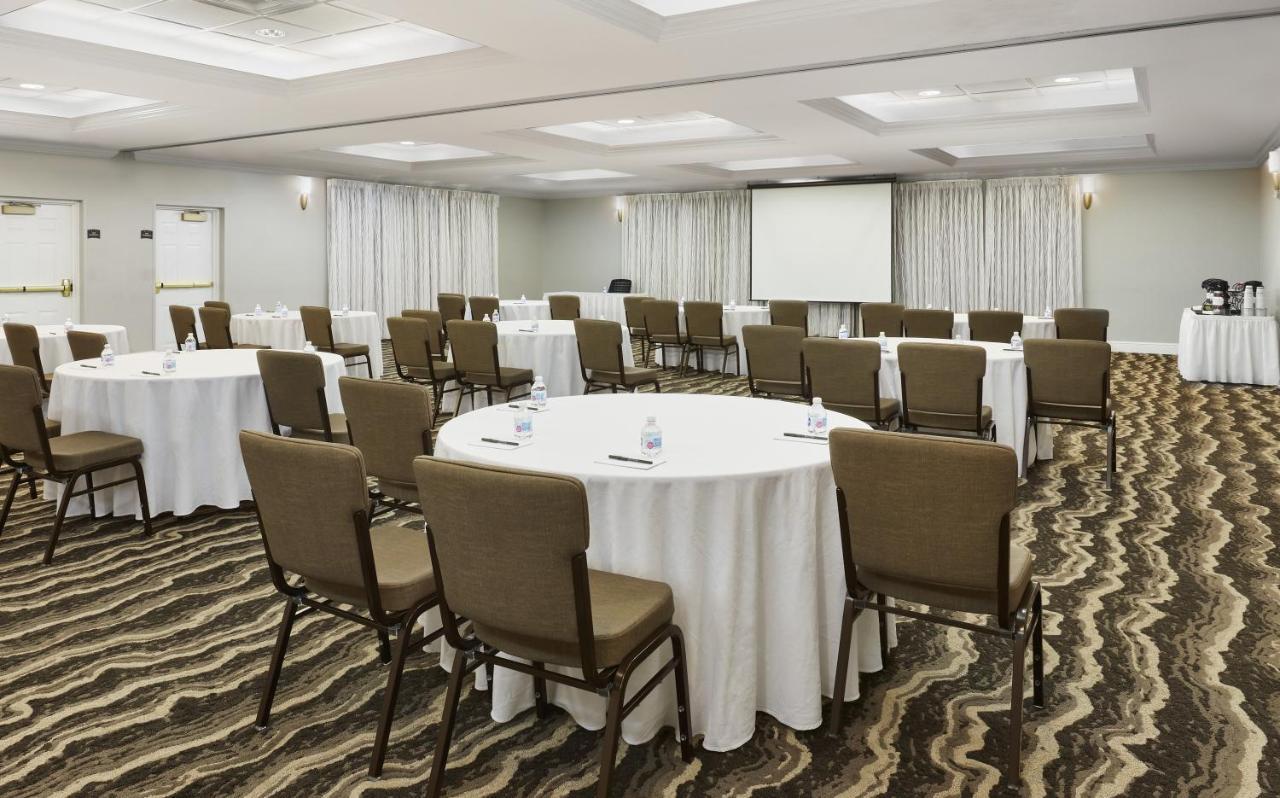 Staybridge Suites Orlando South By Ihg Bagian luar foto
